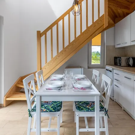 Niedzwiadki Nad Morzem Holiday home Kopalino